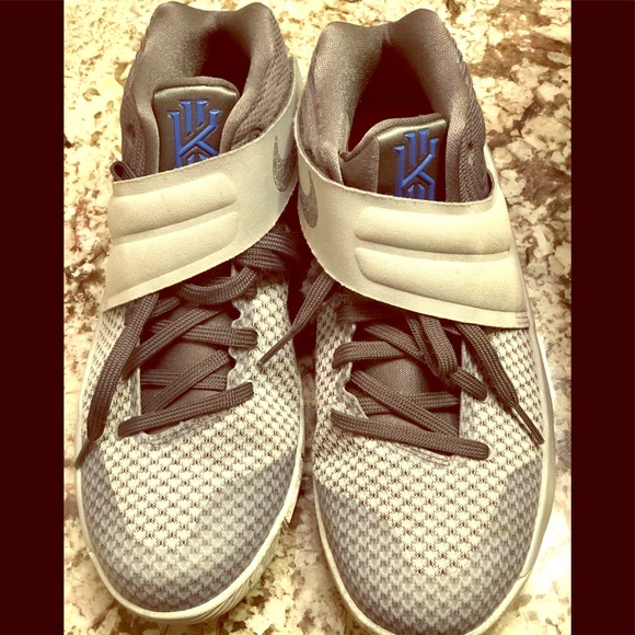 jby basketball shoes